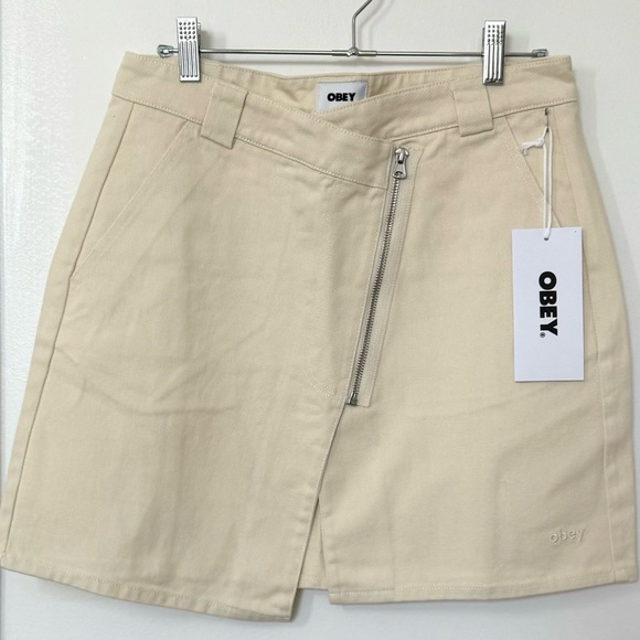 Obey NWT Asymmetrical Unbleached Zipper Denim Mini Skirt With Pockets - Picture 1 of 6